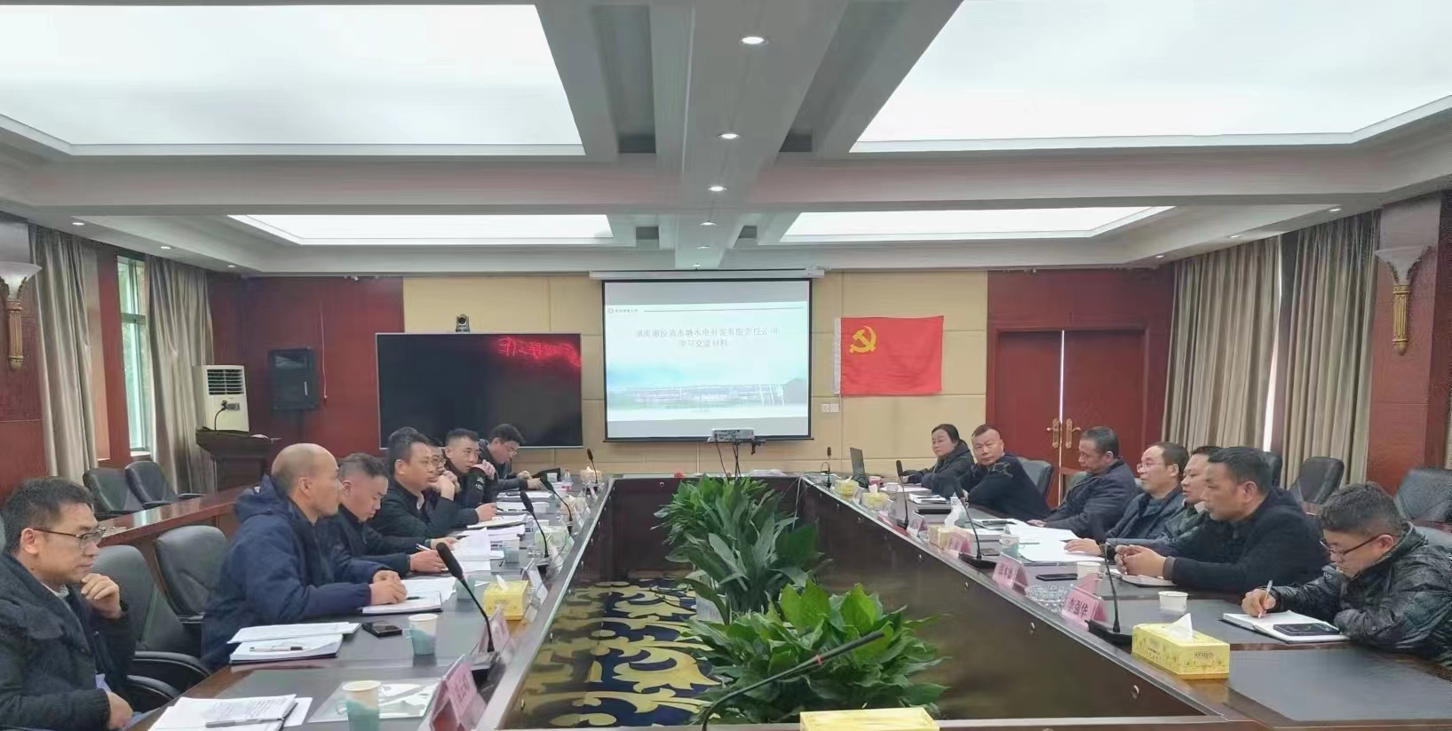 株洲航電分公司、空洲島公司聯(lián)合調(diào)研安江水電站和清水塘水電站